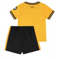 Camisa de time de futebol Wolves Replicas 1º Equipamento Infantil 2024-25 Manga Curta (+ Calças curtas)